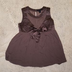 4 for $12 🧚‍♀️ 100% Silk Purple Grey Blouse